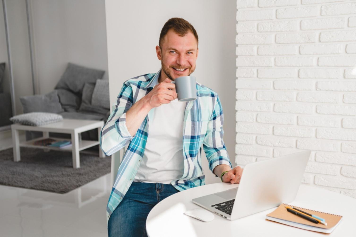 Interactive financial analysis session with participants working on real data